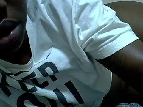 icy_pearl webcam