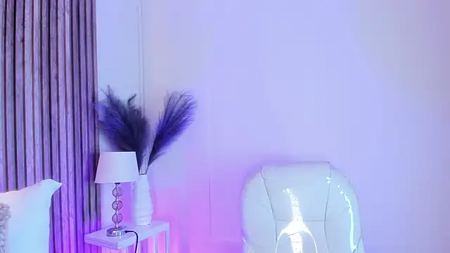 Watch HannaPaola live on EroticFlix - High definition streams