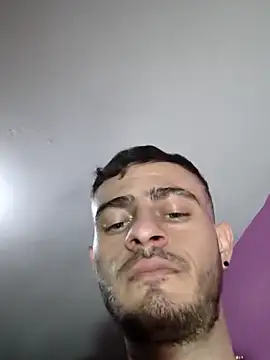 bigcockwhite777 live Stripchat room