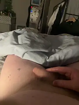 slavebitch228 webcam