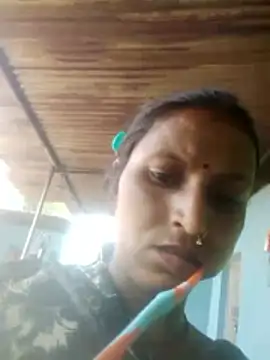 Watch Juli_rathore live on EroticFlix - High definition streams