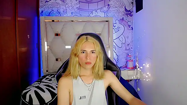 Larry_craft webcam