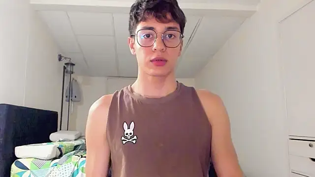 kkatract webcam