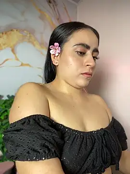 Watch LILI_911 live on EroticFlix - High definition streams