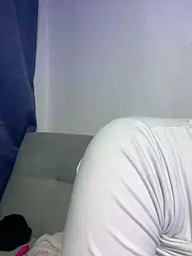 Watch Megan_koch live on EroticFlix - High definition streams
