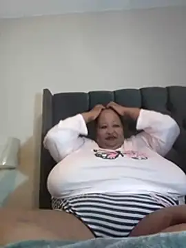 nancy111 webcam