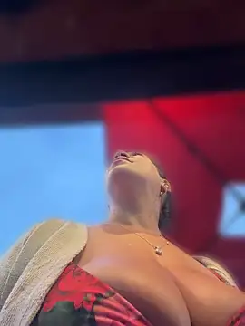 Bigbuttbrooklynn webcam