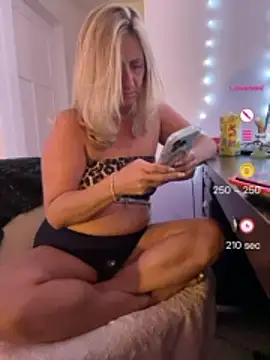FoxyMillie