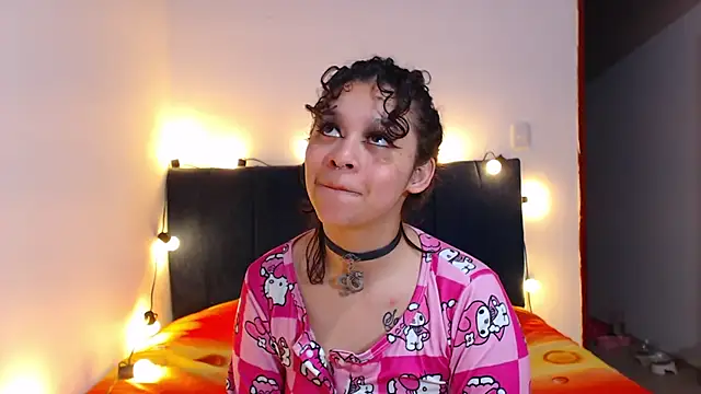 Bitsy_Messy webcam