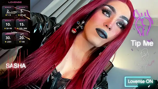 DominaAurumXXX webcam