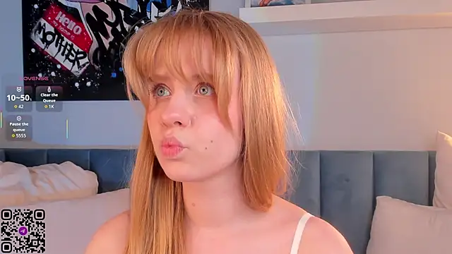 Victori_Fox webcam