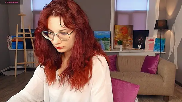 Watch ElaNaecker live on EroticFlix - High definition streams
