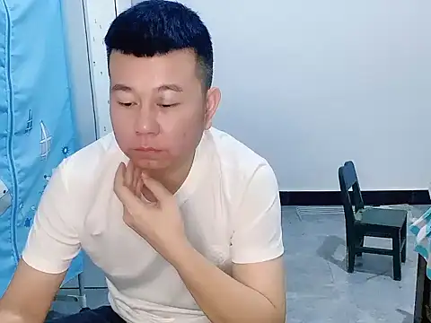 zzj_4718 webcam
