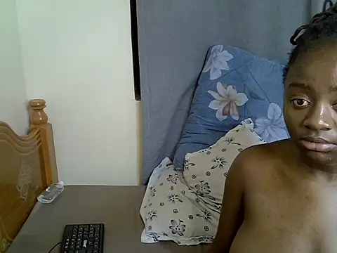 SexxyRoxy webcam