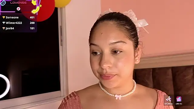 Shara_dreams live Stripchat room