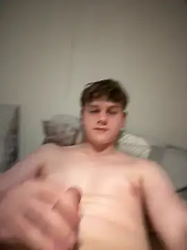 ronnik09 (M twink) - Make me cum