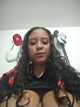 Watch You-sexy-starr live on EroticFlix - High definition streams