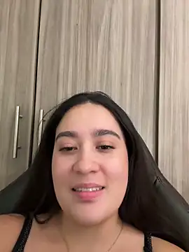 Nina_lovi