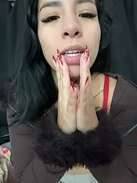 alynemoon webcam