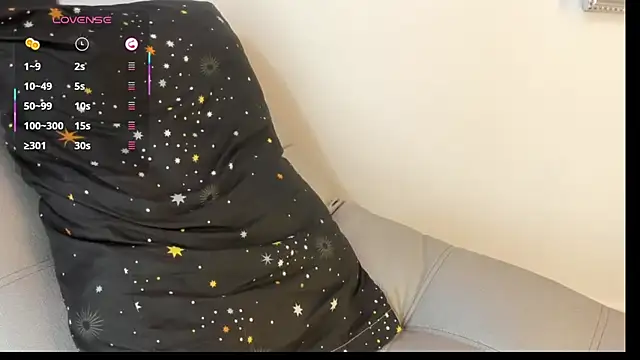 Lilith_moonx webcam