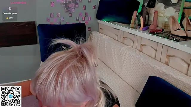 Anna_Coolidge webcam