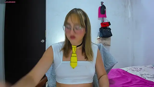Doll_Andrea webcam