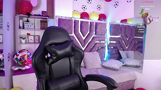 elizabeth_evans1 (F young) - Great sexy show naked ⚽🔥