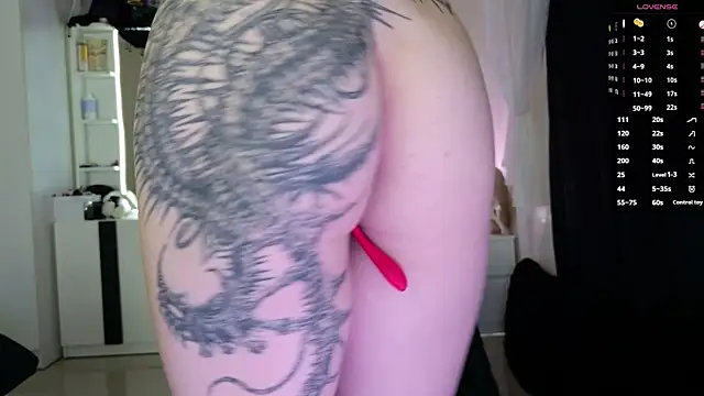 Watch Lein_Bone live on EroticFlix - High definition streams