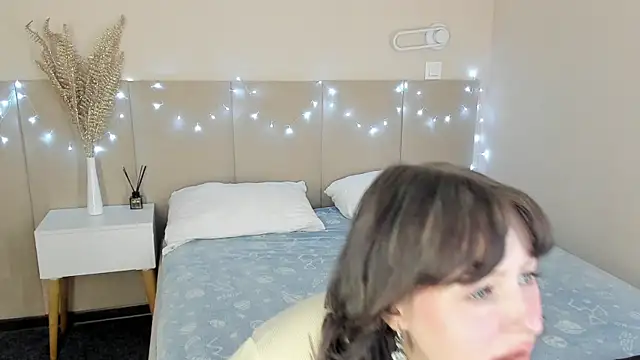 AdeleSilvy webcam
