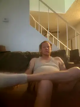 yourMasterisBored webcam