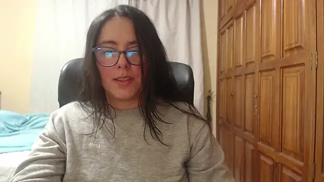 Watch Venus_cat_ live on EroticFlix - High definition streams
