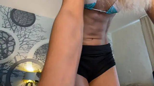 viviann_evans live cam on StripChat