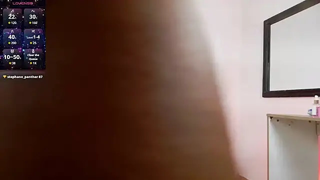 Megaan_Greey webcam