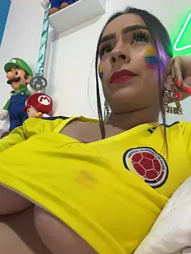 Mau_White webcam