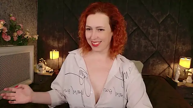 Watch Evie_Berret live on EroticFlix - High definition streams