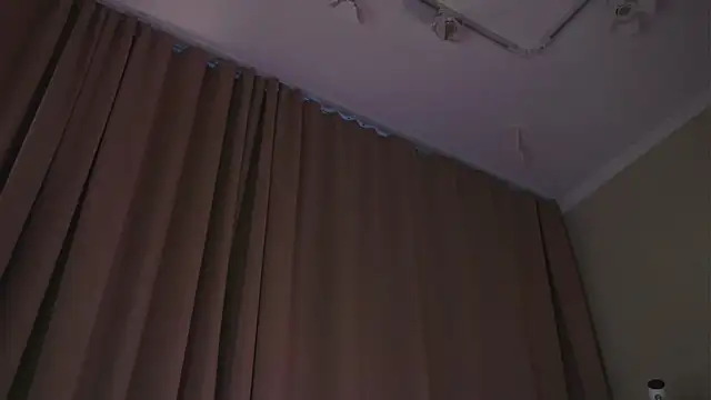 LoveSeekins live sex cam