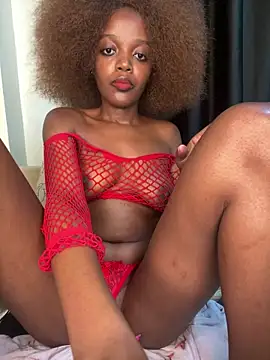 Bella_kiki webcam