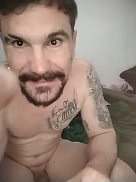 Kavalao12 live cam on StripChat