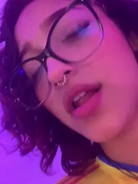 Watch LilithMonette live on EroticFlix - High definition streams