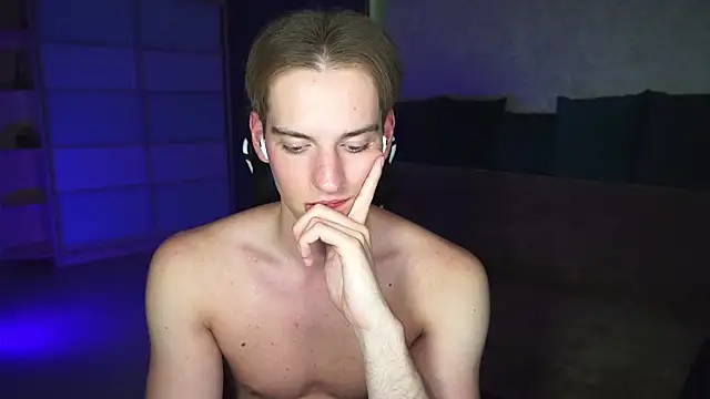 Litmate webcam