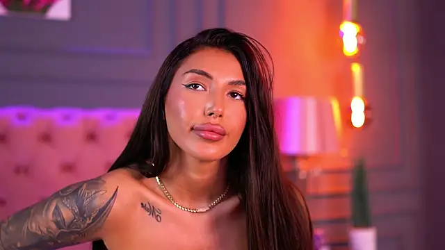 AishaaDevoe live cam