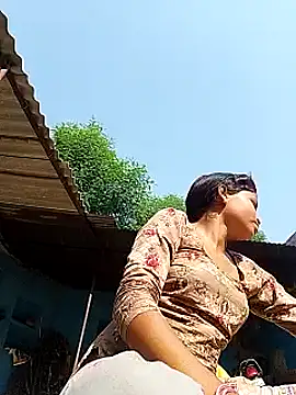 Watch Jyoti_rathor live on EroticFlix - High definition streams