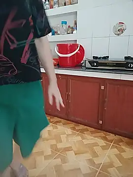 LiilyZi live cam