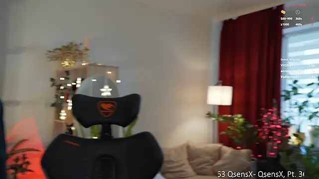 Lady--M live cam