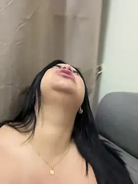 AliceStarshine live cam