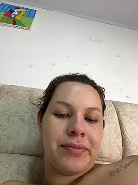 miacarrot webcam