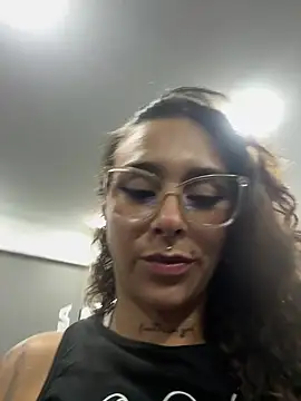 Watch LahanaKimish live on EroticFlix - High definition streams
