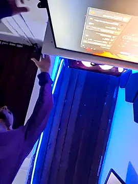 Michaevin22 webcam