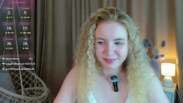 Linda__Bloom webcam