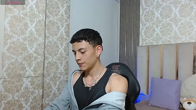 Brac_tay webcam